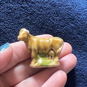 Vintage Collectable Wade Whimsies Cow Figurine - Farmyard Series